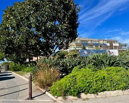 Seaside Pool And Tennis Apartament Nicea